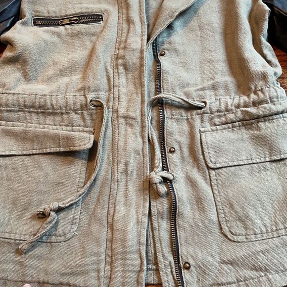 Army Green Ellison Apparel Small Jacket - Picture 5 of 8